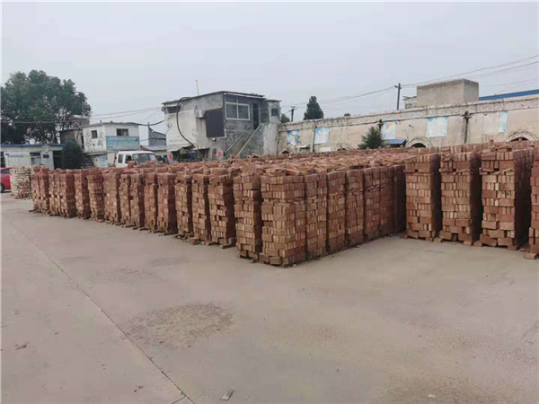 烧结实心砖是红砖吗